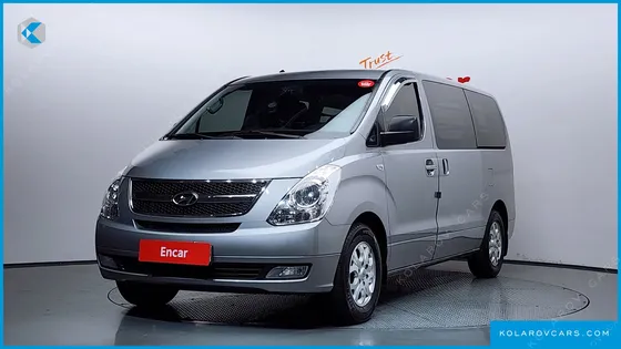 HYUNDAI STAREX 3-SEATER VAN