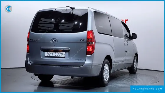 HYUNDAI STAREX 3-SEATER VAN