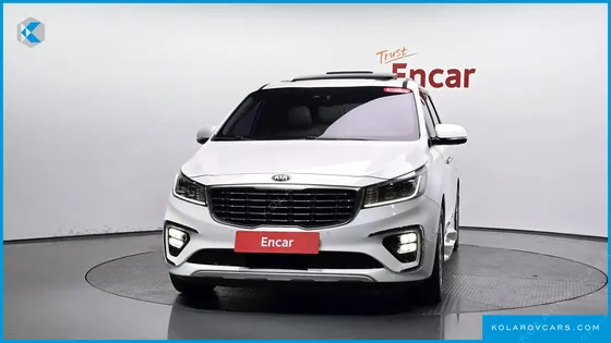 KIA CARNIVAL 7-SEATER LIMOUSINE