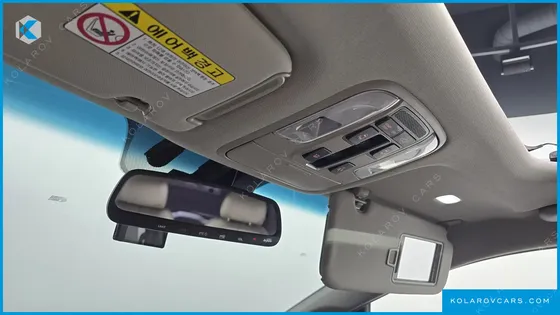 KIA CARNIVAL 7-SEATER LIMOUSINE