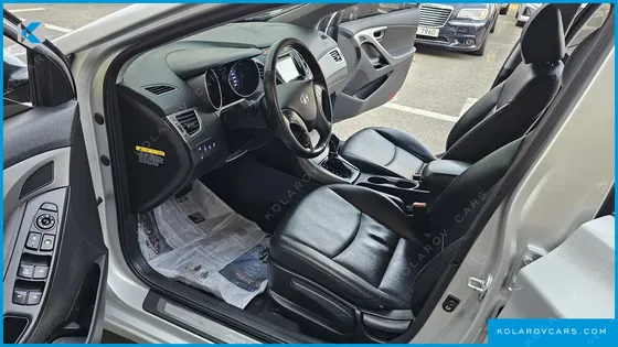 HYUNDAI ELANTRA (AVANTE) 1.6 VGT SMART