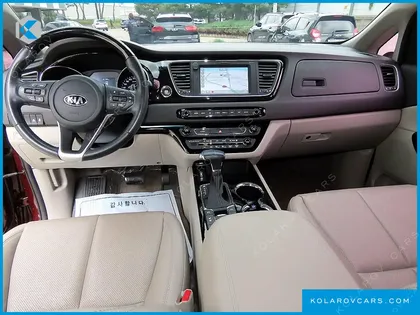 KIA CARNIVAL 7-SEATER LIMOUSINE