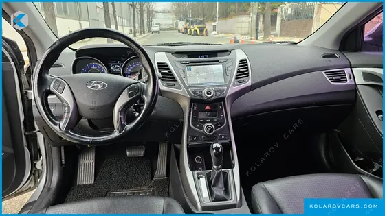 HYUNDAI ELANTRA (AVANTE) 1.6 GDI SMART
