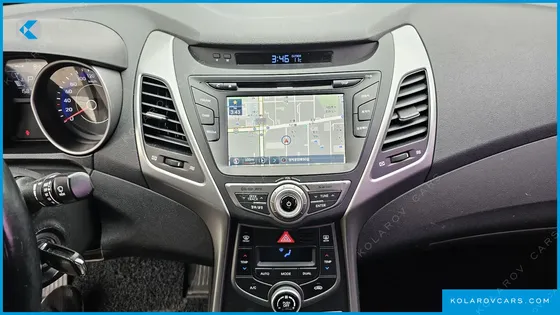HYUNDAI ELANTRA (AVANTE) 1.6 GDI SMART