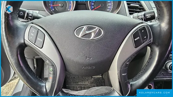 HYUNDAI ELANTRA (AVANTE) 1.6 GDI SMART
