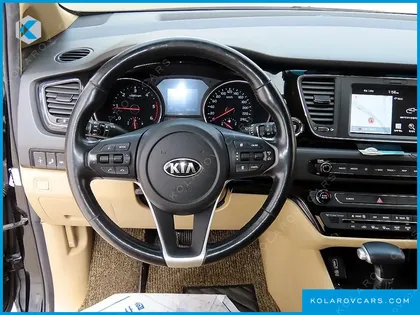 KIA CARNIVAL 9-SEATER HI-LIMOUSINE