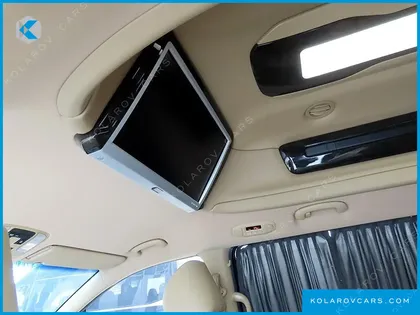 KIA CARNIVAL 9-SEATER HI-LIMOUSINE