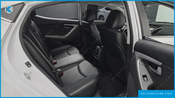 HYUNDAI ELANTRA (AVANTE) 1.6 GDI SMART