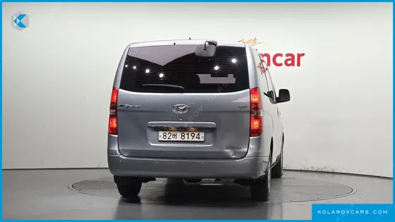 HYUNDAI STAREX 3-SEATER VAN