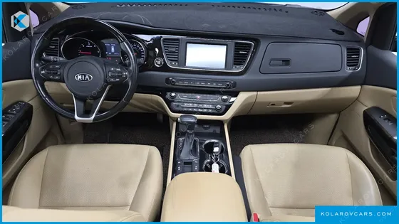 KIA CARNIVAL 9-SEATER PRSTIGE