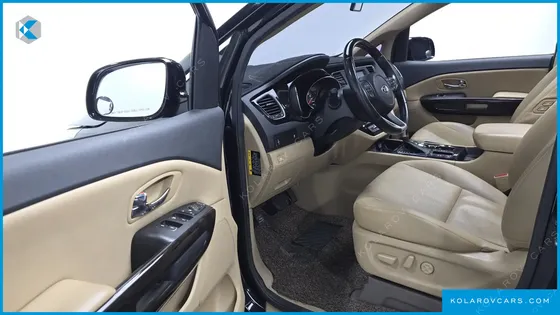 KIA CARNIVAL 9-SEATER PRSTIGE