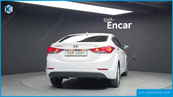 HYUNDAI ELANTRA (AVANTE) 1.6 GDI SMART