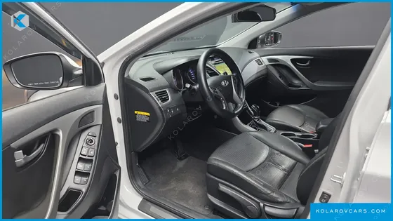HYUNDAI ELANTRA (AVANTE) 1.6 GDI SMART
