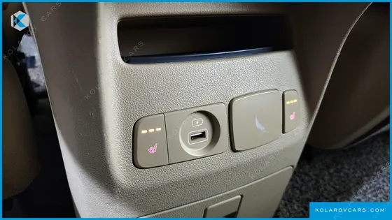 KIA CARNIVAL 9-SEATER PRSTIGE