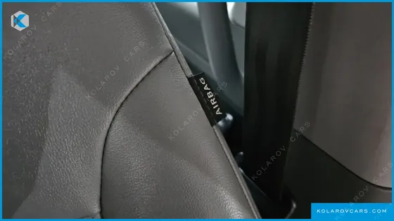 HYUNDAI STAREX 12-SEATER WAGON