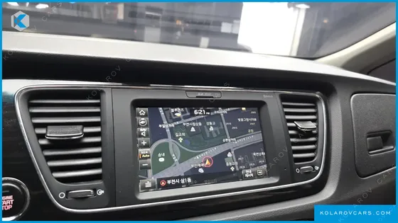KIA CARNIVAL GASOLINE 9-SEATER NOBLESSE