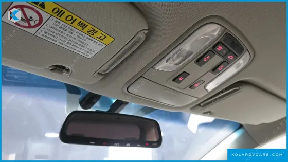 KIA CARNIVAL GASOLINE 9-SEATER NOBLESSE
