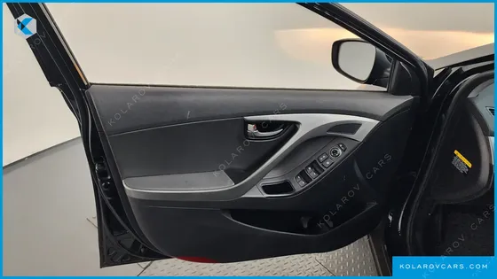 HYUNDAI ELANTRA (AVANTE) 1.6 GDI SMART