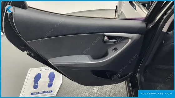HYUNDAI ELANTRA (AVANTE) 1.6 GDI SMART