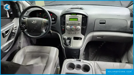 HYUNDAI STAREX CAMPING CAR