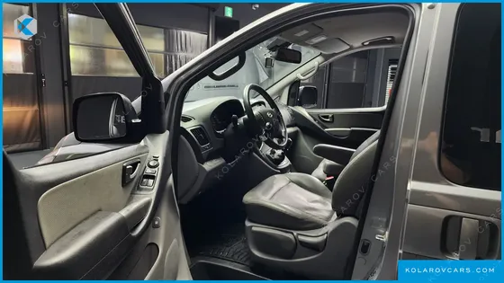 HYUNDAI STAREX CAMPING CAR