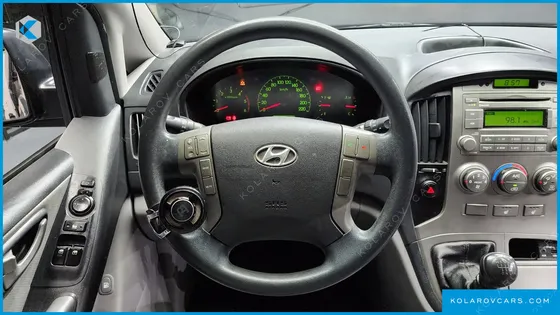 HYUNDAI STAREX CAMPING CAR