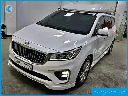 KIA CARNIVAL 9-SEATER HI-LIMOUSINE