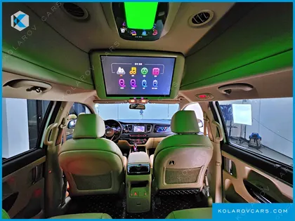 KIA CARNIVAL 9-SEATER HI-LIMOUSINE