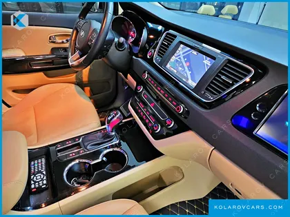 KIA CARNIVAL 9-SEATER HI-LIMOUSINE
