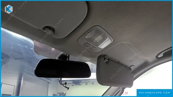 HYUNDAI STAREX 3-SEATER VAN