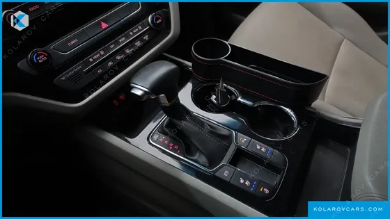 KIA CARNIVAL 9-SEATER PRSTIGE
