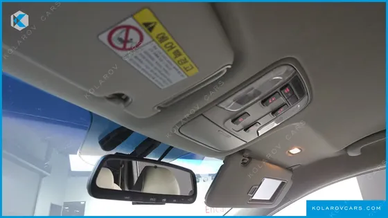 KIA CARNIVAL 9-SEATER PRSTIGE