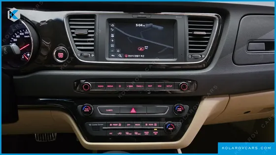 KIA CARNIVAL 9-SEATER NOBLESSE SPECIAL