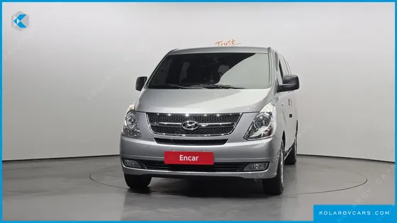 HYUNDAI STAREX 11-SEATER WAGON