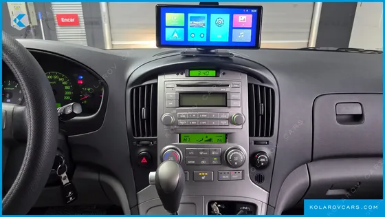 HYUNDAI STAREX 11-SEATER WAGON