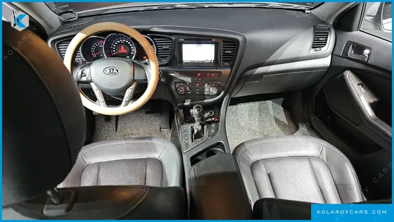 KIA K5 2.0 DELUXE