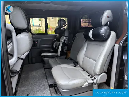 HYUNDAI STAREX 5-SEATER VAN