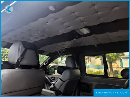 HYUNDAI STAREX 5-SEATER VAN