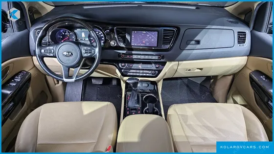 KIA CARNIVAL 11-SEATER PRESTIGE