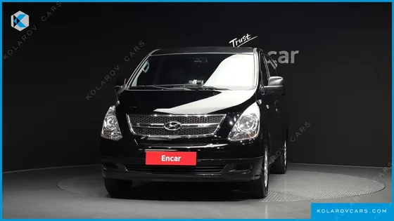 HYUNDAI STAREX 12-SEATER WAGON