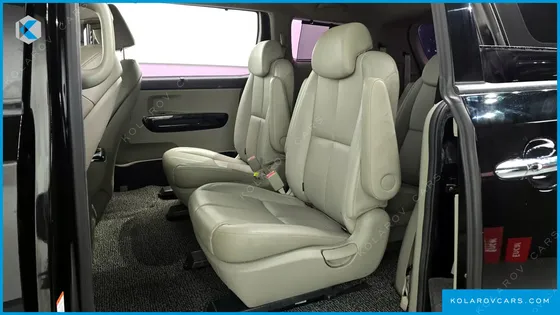 KIA CARNIVAL 9-SEATER NOBLESSE SPECIAL
