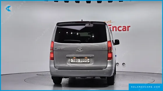 HYUNDAI STAREX 12-SEATER WAGON