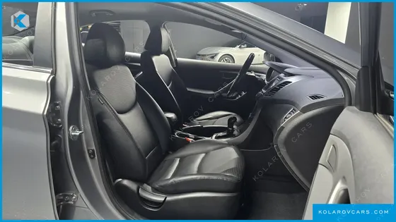 HYUNDAI ELANTRA (AVANTE) 1.6 GDI MODERN