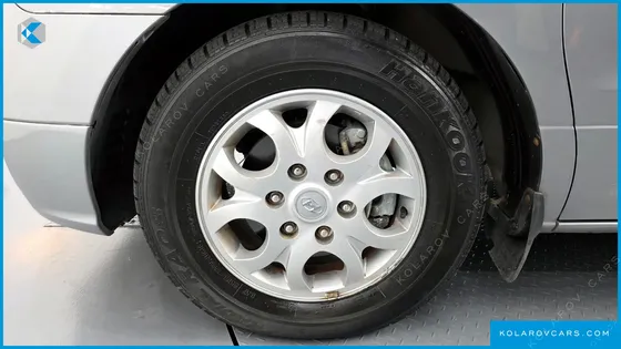 HYUNDAI STAREX 11-SEATER WAGON