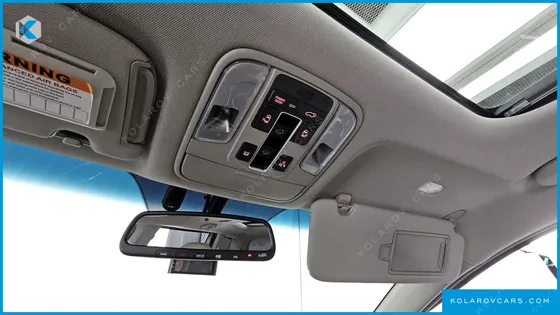 KIA CARNIVAL 9-SEATER NOBLESSE