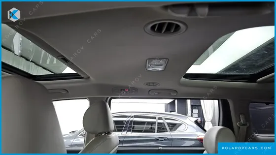 KIA CARNIVAL 9-SEATER NOBLESSE