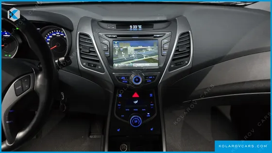 HYUNDAI ELANTRA (AVANTE) 1.6 GDI SMART