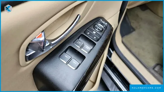 KIA CARNIVAL 9-SEATER PRSTIGE