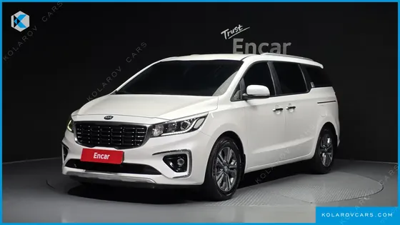 KIA CARNIVAL 9-SEATER LUXURY