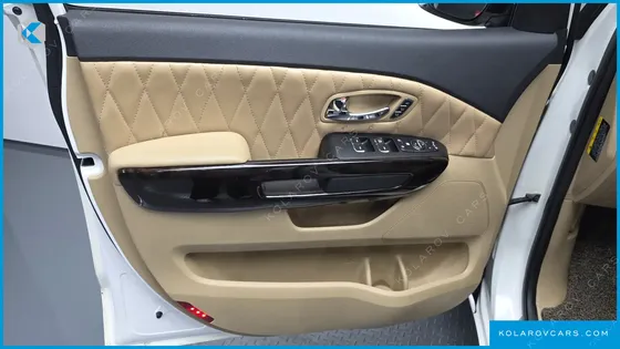 KIA CARNIVAL 9-SEATER NOBLESSE SPECIAL
